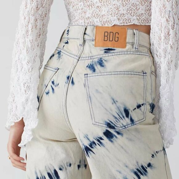 Urban Outfitters Bleach Tie Dye BDG High & Wide Jeans NWT Size 26 - Picture 4 of 16